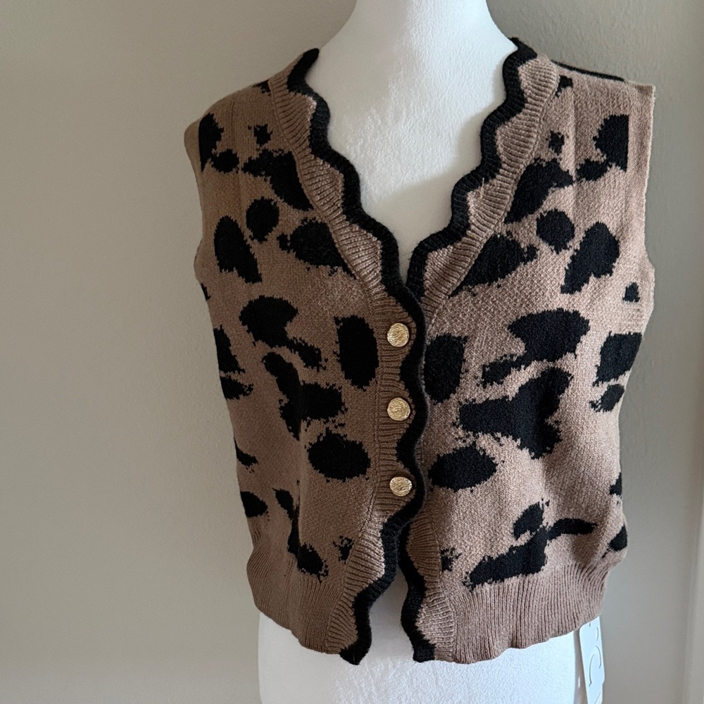 NWT Stylish Brown and Black Women's Sweater Vest